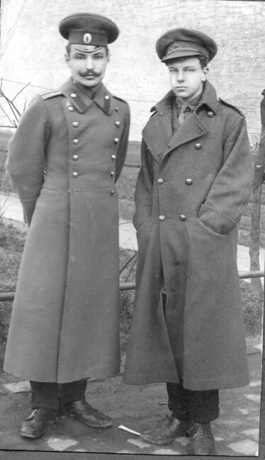 G.B.Somerville  (Pat), pictured on right, with Russian Officer at Crefeld POW camp. | Photo: Courtesy of Mr. Bill Somerville