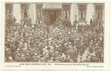 Gathering at the Mansion House (1), July 1921 (Barton Collection, WLAA/PP1) | Wicklow County Archives