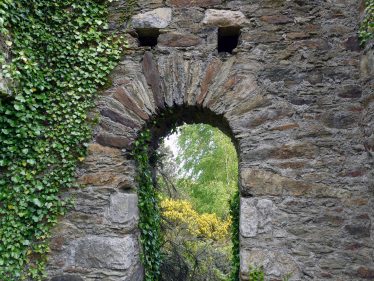 Stonework Detail in Engine House Ballymurtagh | Mary Hargaden - May 2015