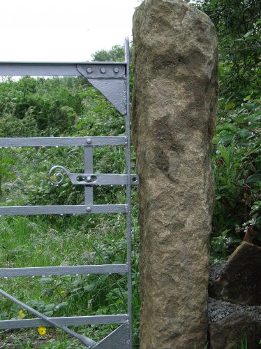 Traditional Forged Gate with Granite Pillar Traditional Forged Gate with Granite Pillar | PURE Mile