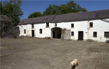 Stables at Mount John | myhome.ie