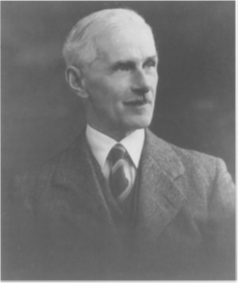 Harold Leask Picture of Harold Leask in 1942 | From Carey (2003), P.24
